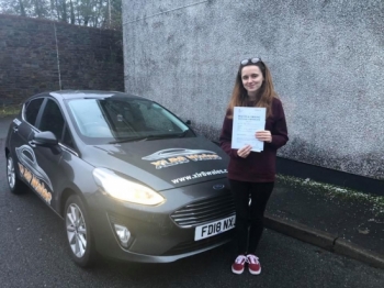 25.11.19 - Congratulations to Abbi Jenkins on passing her test first time in Merthyr Tydfil this afternoon with only 3 faults nice one 😊