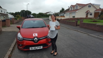 24.8.18 - Massive well done to Zeta Willaims who passed her automatic driving test with just 3 little minors after doing a semi-intensive course with Rob... so proud of you