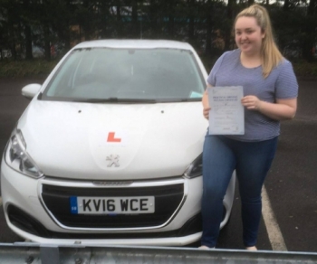 14/11/2017 - Lauren Bryant passed 1st time today with 5 minors with our Peter. We wish you good luck on your new business venture starting today :-)...